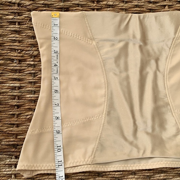 Maidenform Waist/Hip  Shapewear 2XL - Picture 8 of 8